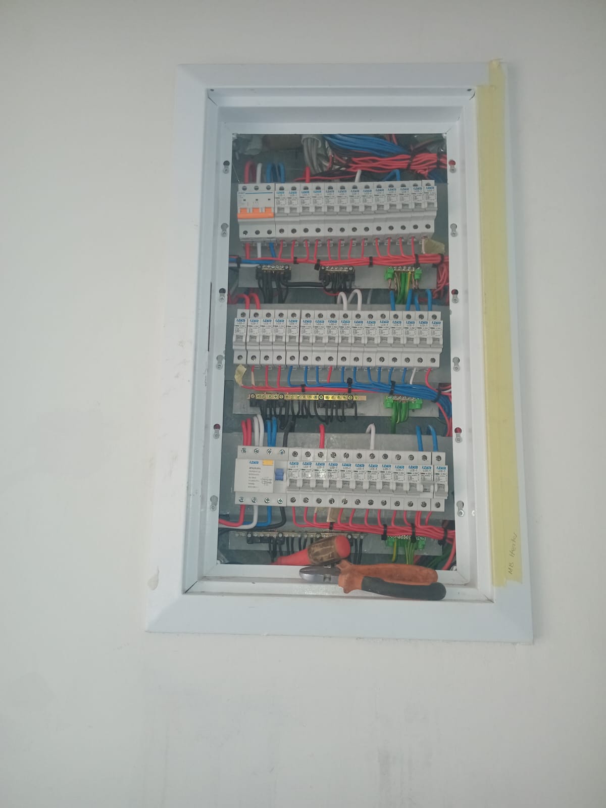 Electrical distribution board for solar
