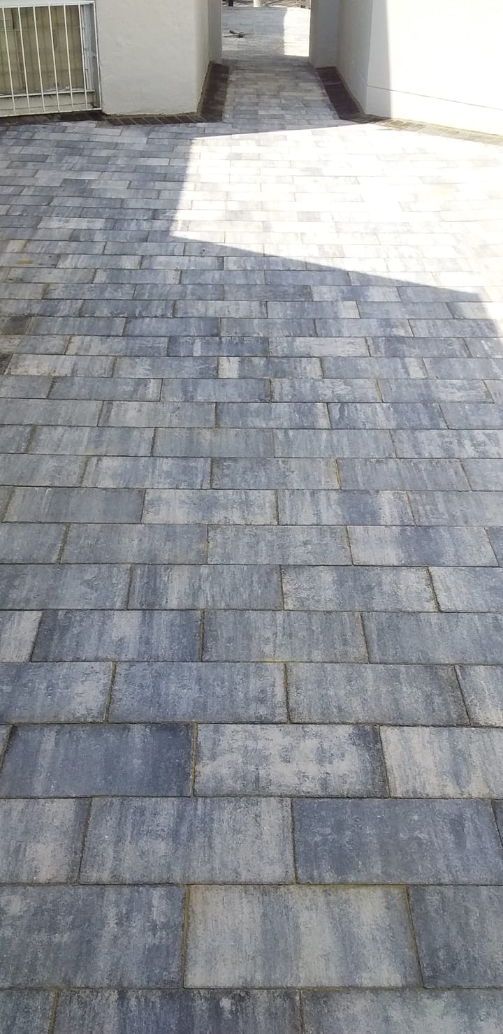 Walkway paving
